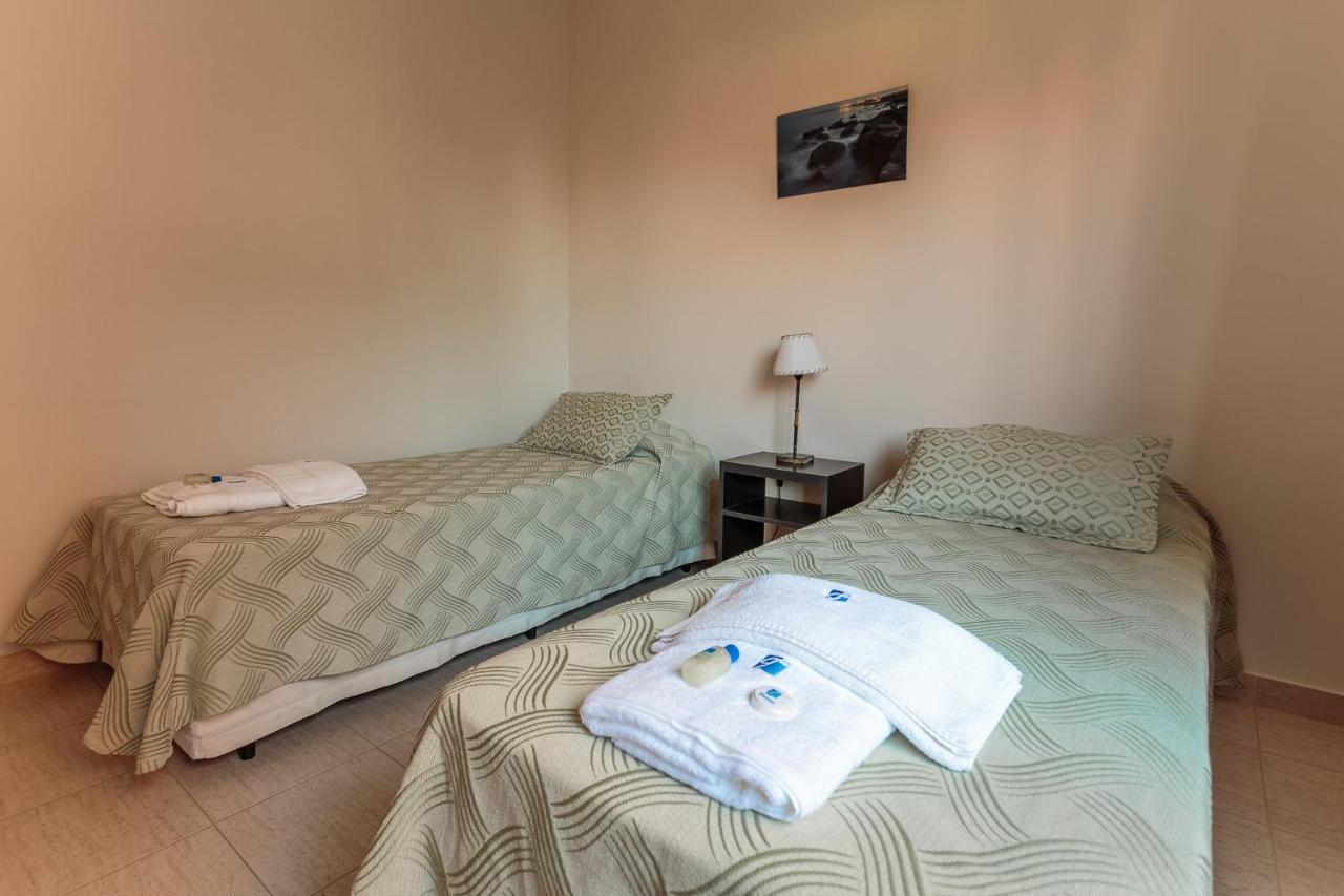 Complejo Tamariscos Aparthotel Las Grutas Exteriör bild
