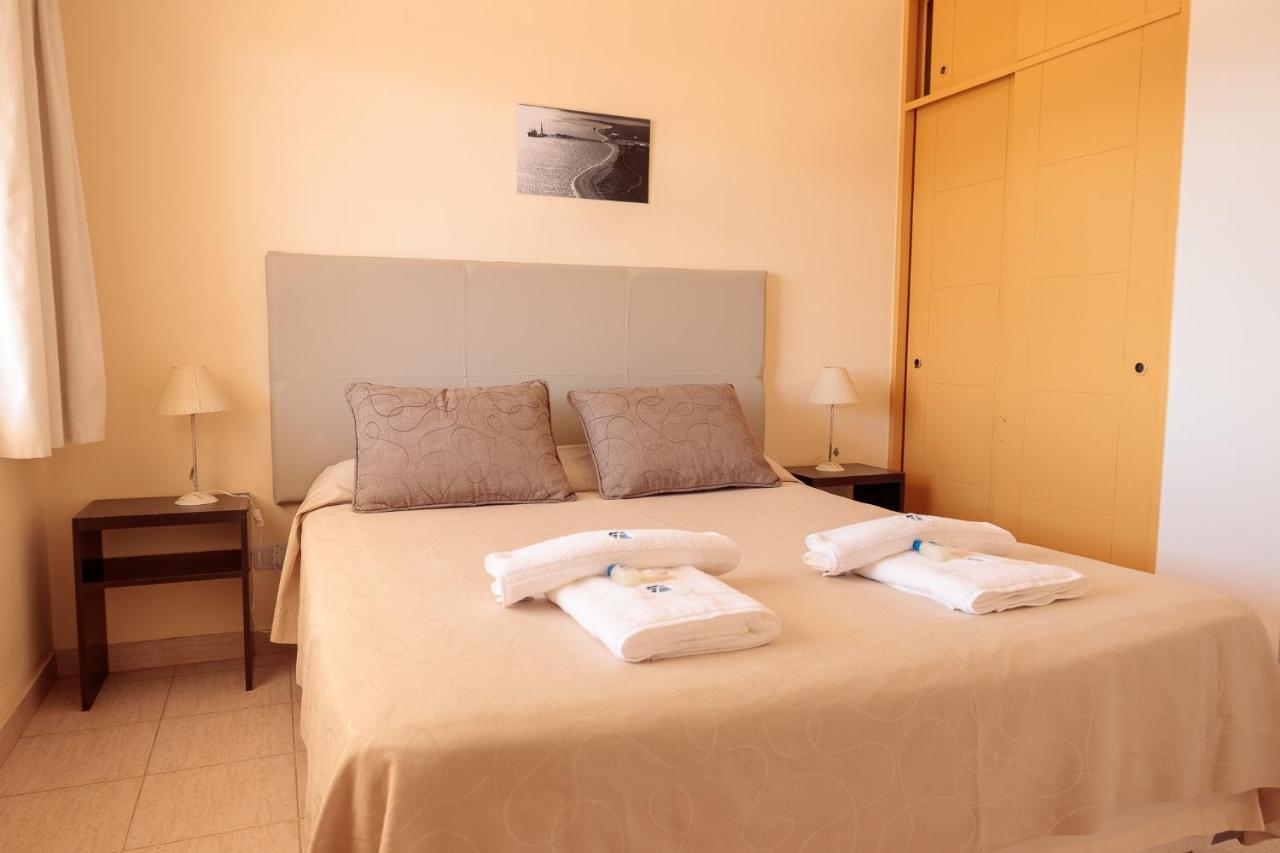 Complejo Tamariscos Aparthotel Las Grutas Exteriör bild